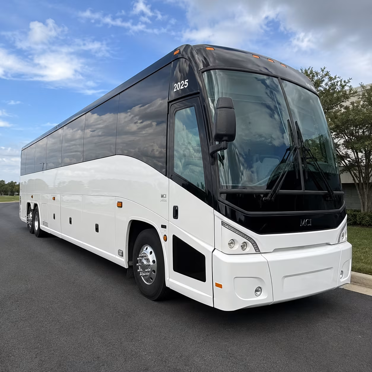 charter buses to phoenix zoo and desert botanical garden