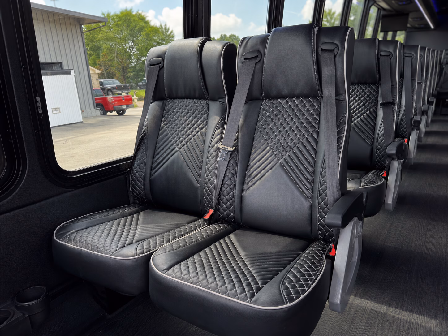 find the right bus for resort venues outside downtown tempe
