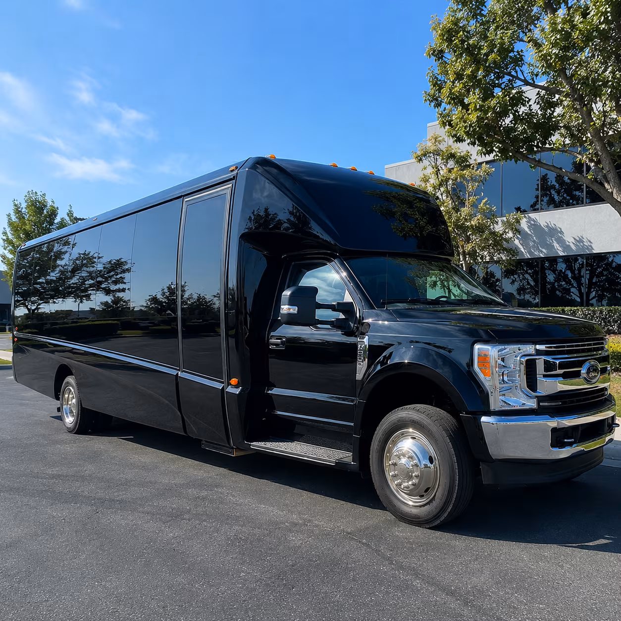 minibus rentals to the arizona museum of natural history and east valley sites